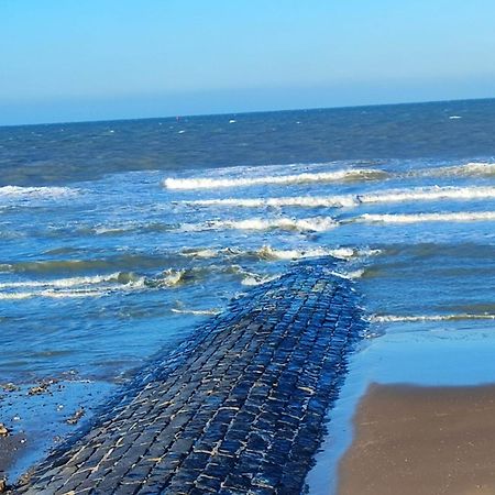 Caravan Aan Zee Arnani Middelkerke Exteriör bild